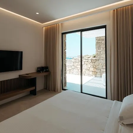 Splendid Mykonos Waterfront *