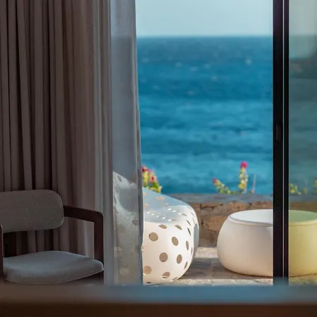 Splendid Mykonos Waterfront Villa