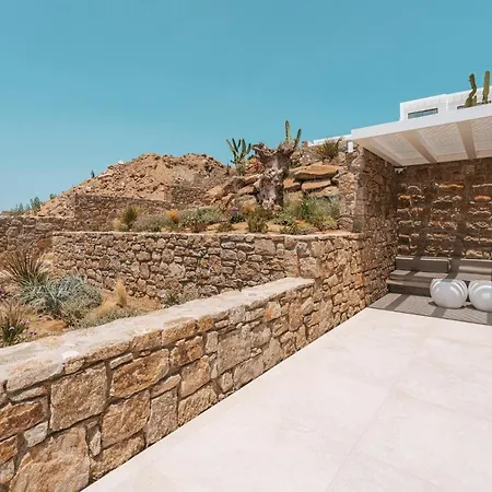Splendid Mykonos Waterfront Villa *