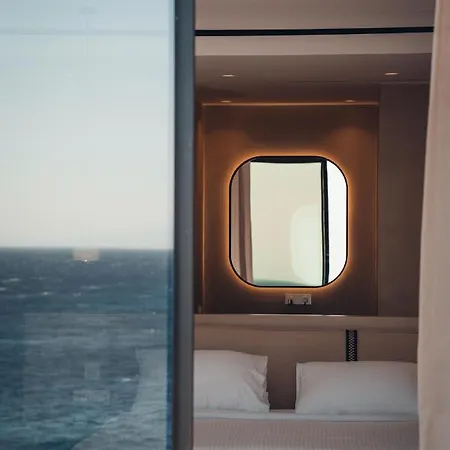 Splendid Mykonos Waterfront * بلاتيس يالوس