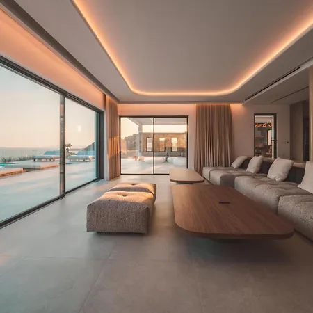 Splendid Mykonos Waterfront بلاتيس يالوس