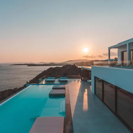 Splendid Mykonos Waterfront