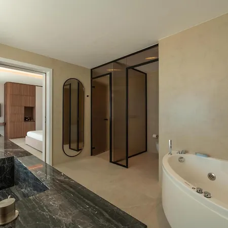 Splendid Mykonos Waterfront *