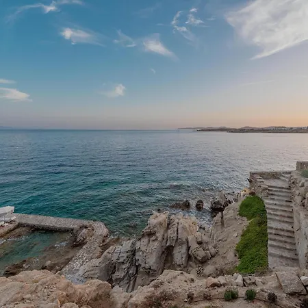 Splendid Mykonos Waterfront فيلة *