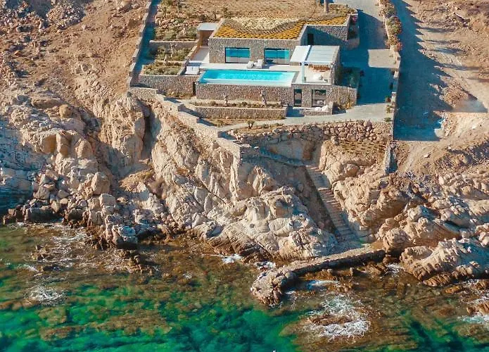 Splendid Mykonos Waterfront *