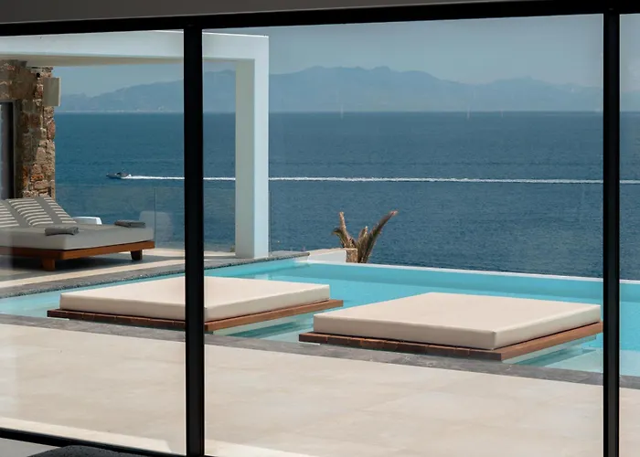 Splendid Mykonos Waterfront *