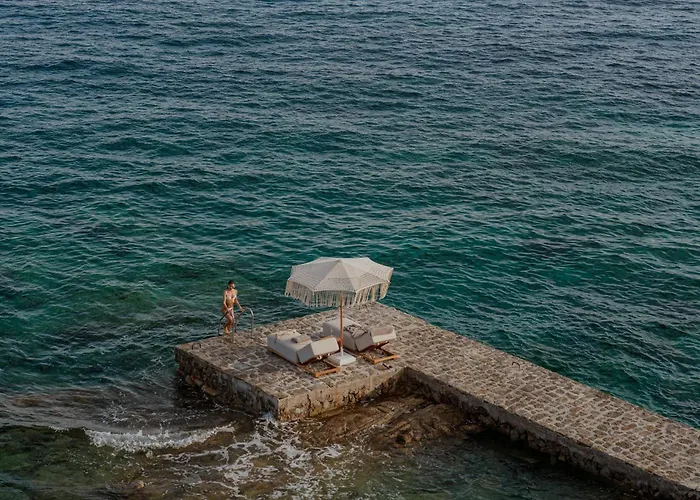 Splendid Mykonos Waterfront וילה פלאטיס יאלוס